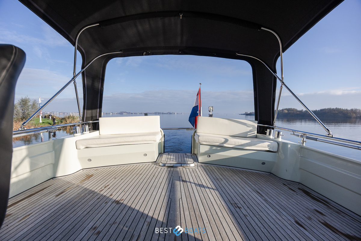 foto: 42 Linssen Grand Sturdy 410 AC Gold