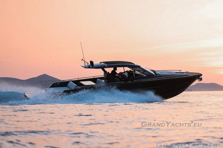 foto: 8 Focus Yachts forza 37