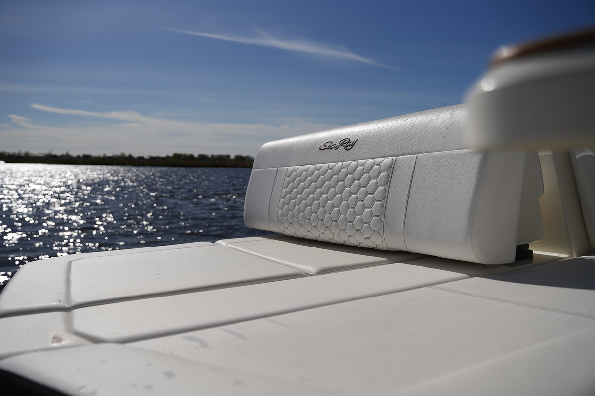 foto: 50 Sea Ray Sundancer 320