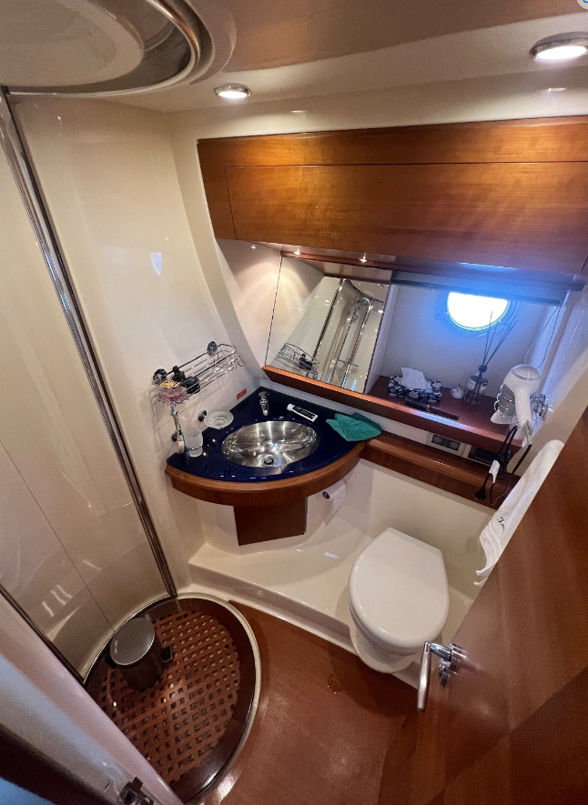 foto: 34 Azimut 50 fly