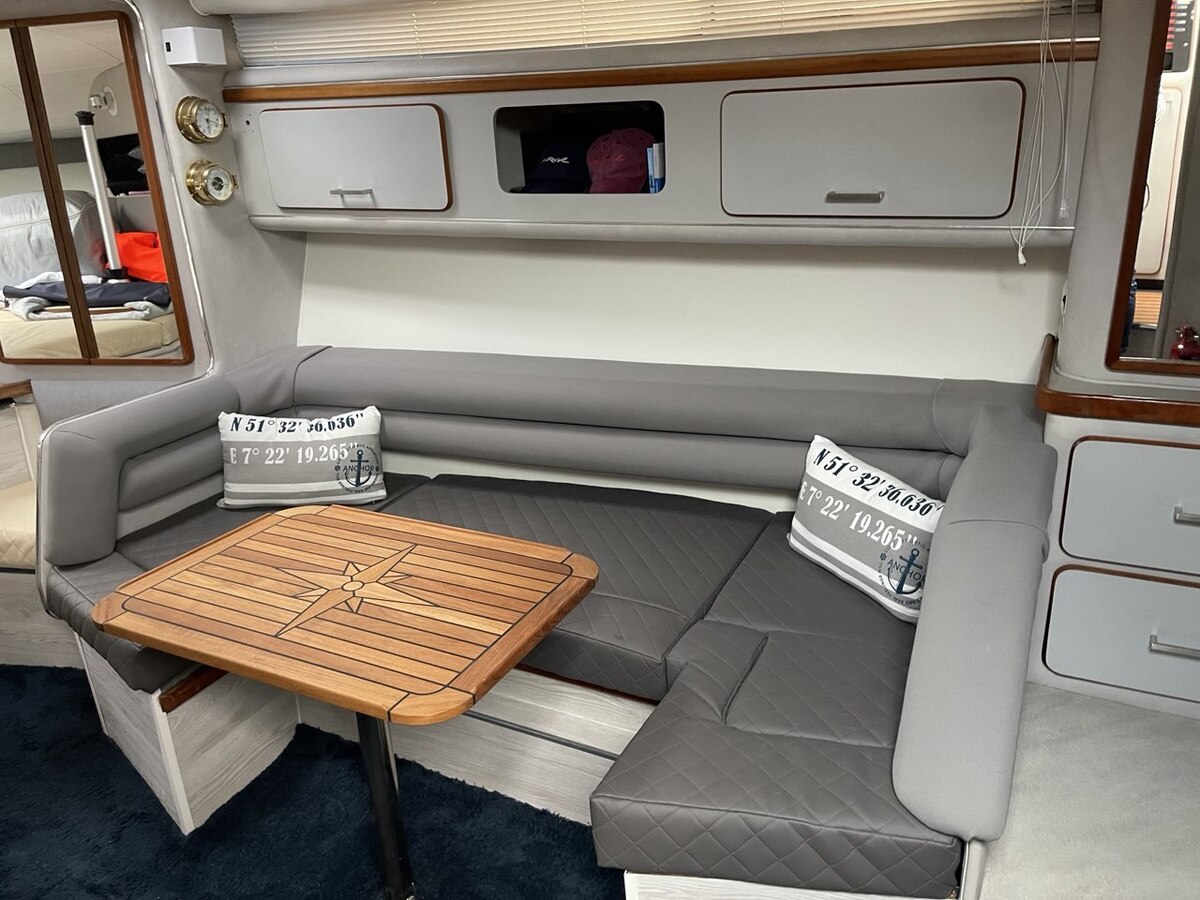 foto: 43 Sea Ray 310 Sundancer 
