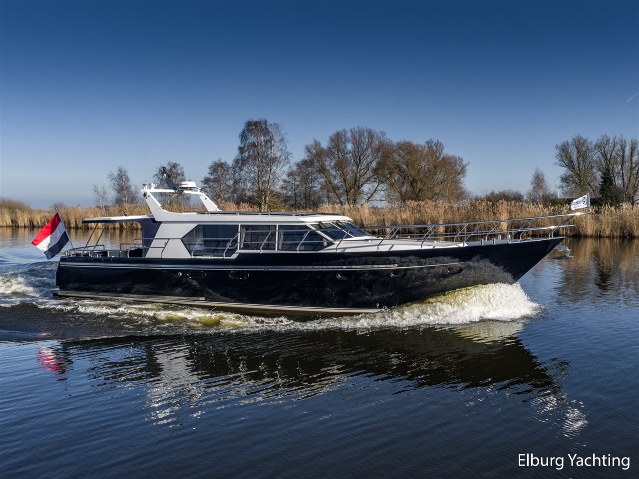 hoofdfoto: 1 Valk Continental  1600 OK