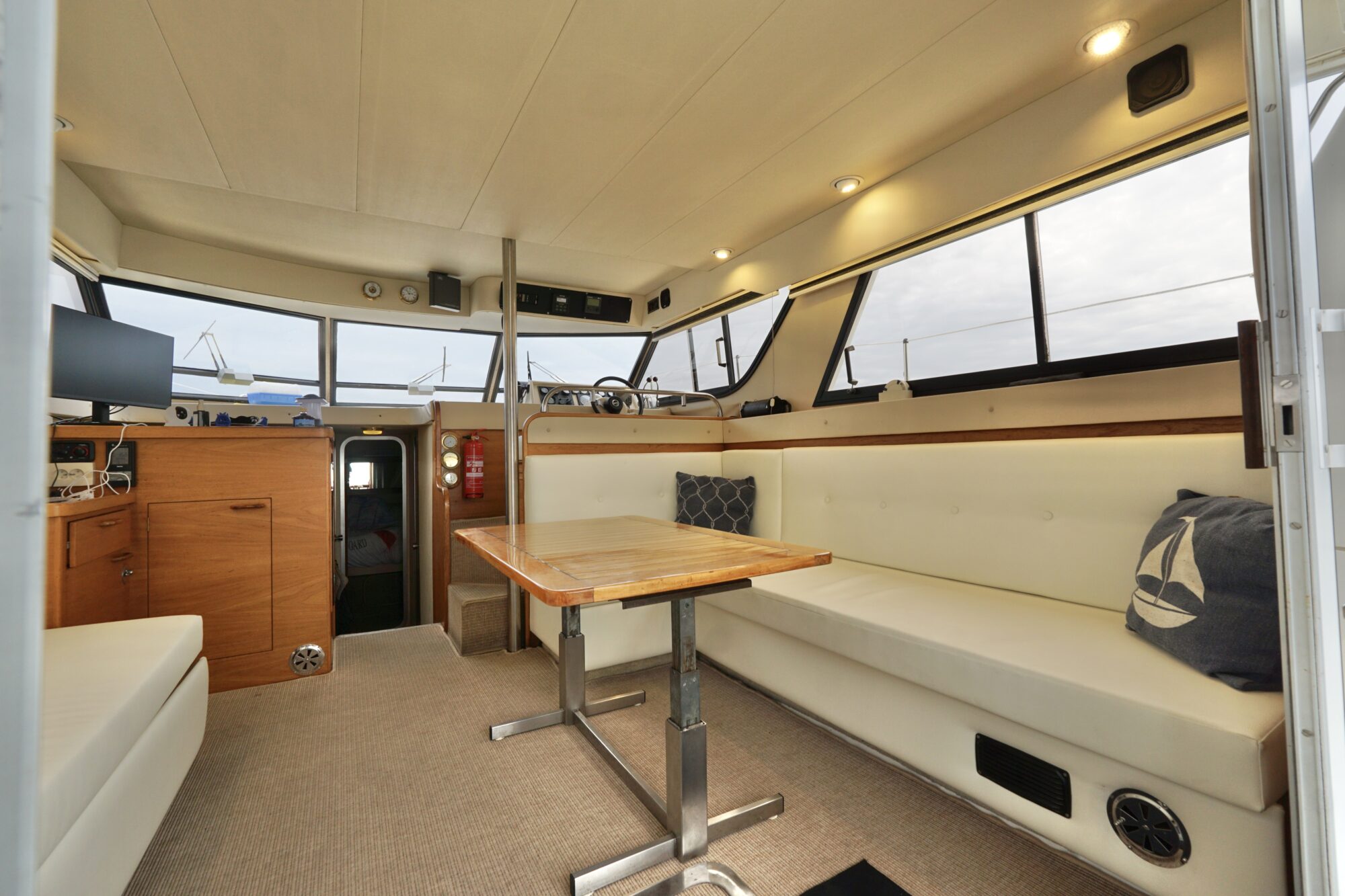 foto: 63 Princess Princess 415 FB