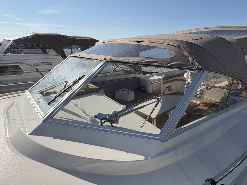 foto: 28 Intender 950 Cabrio