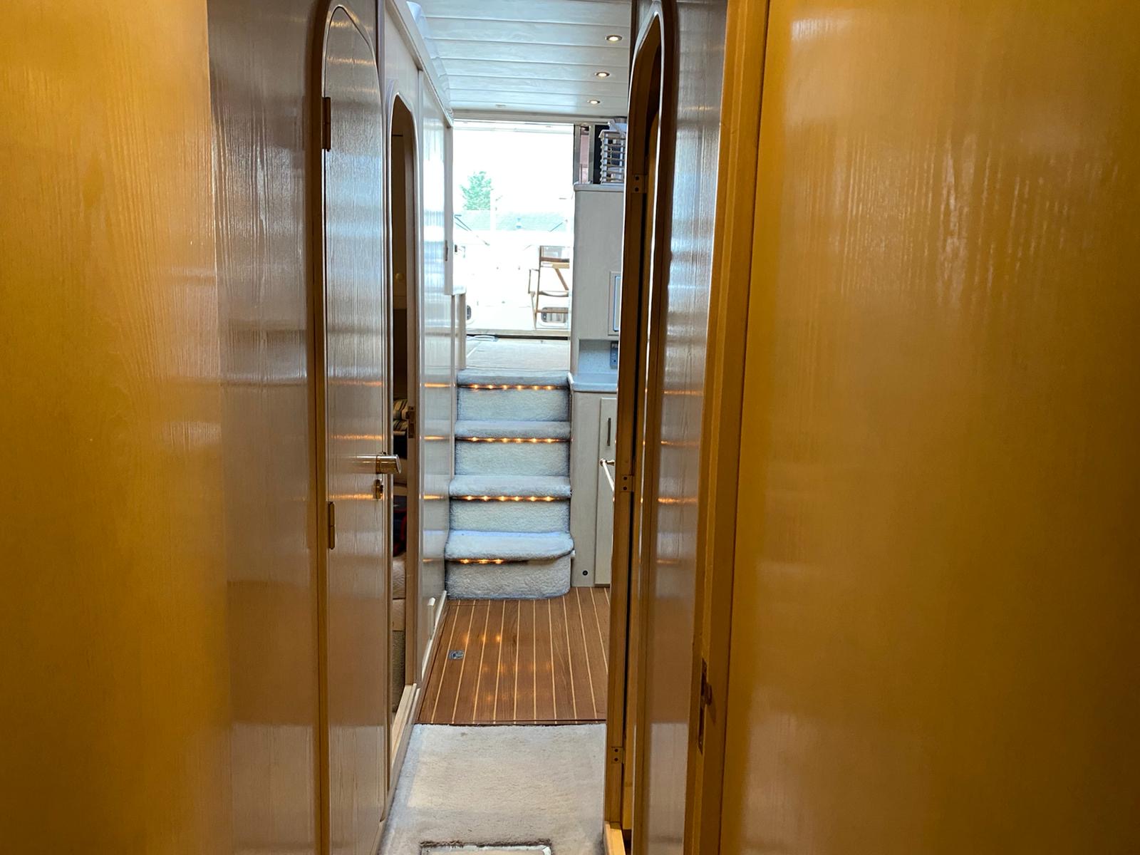 foto: 22 Fairline  50