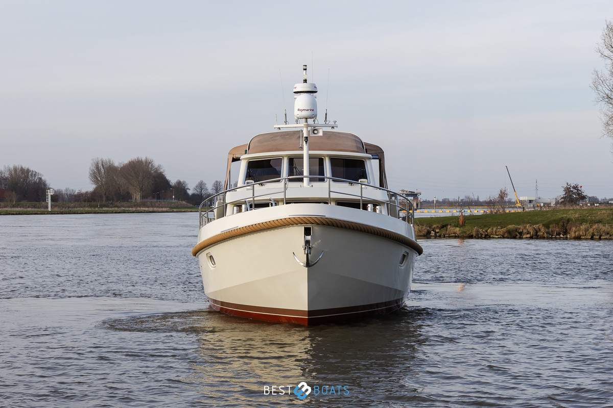 foto: 45 Linssen Grand Sturdy 500 Variotop MKII