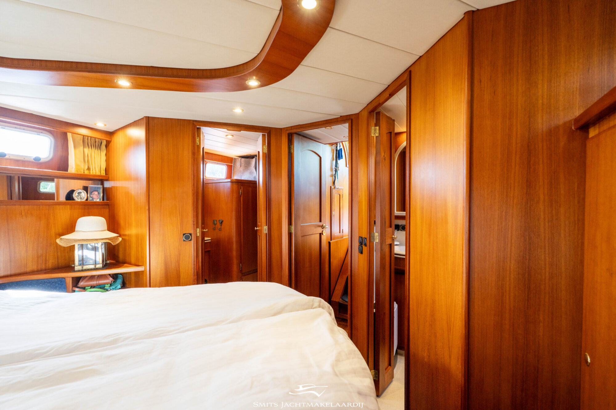 foto: 82 Holterman Holterman Trawler 13.50 Royal Class Cabrio