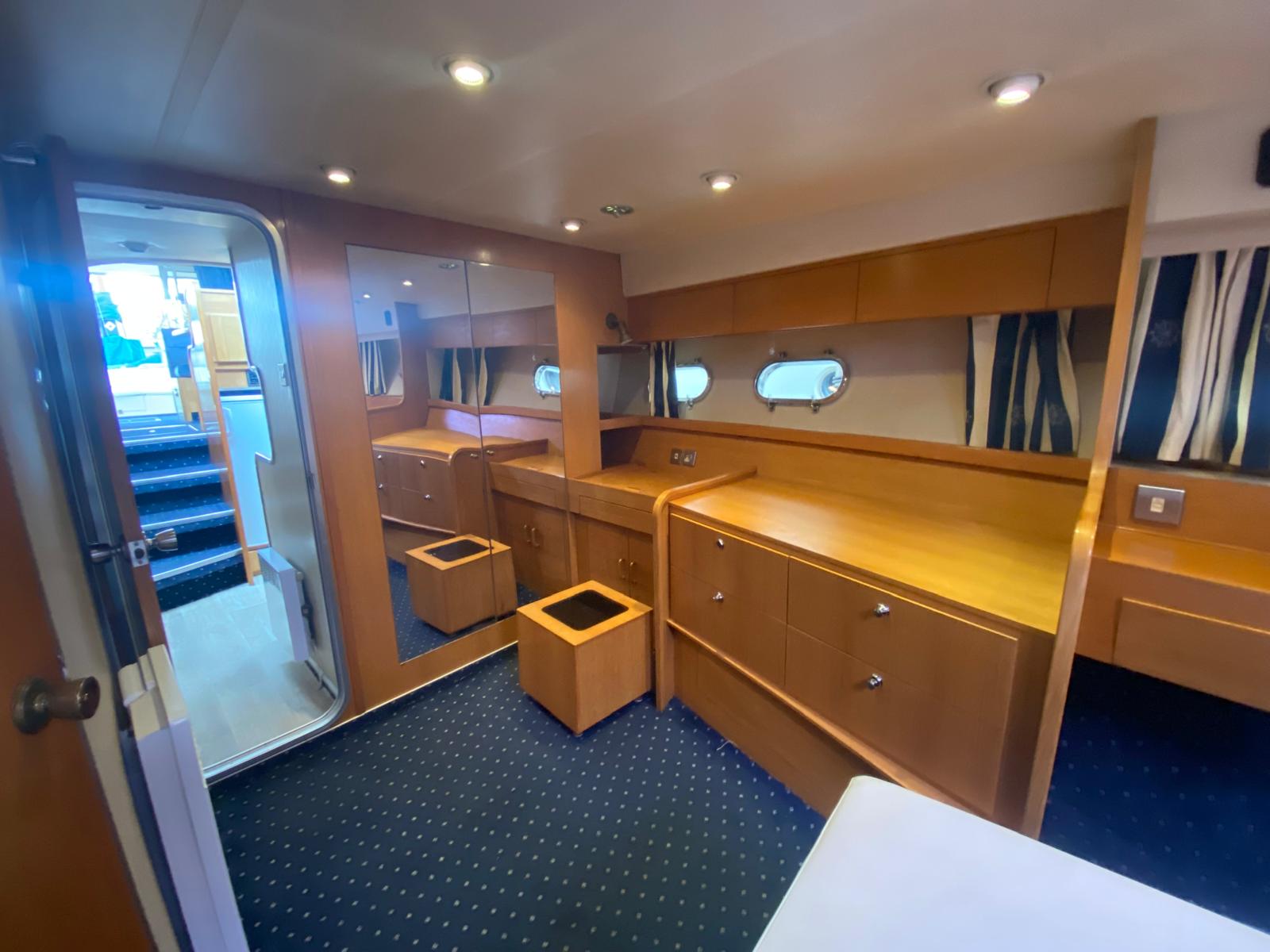 foto: 25 Princess 55 Fly