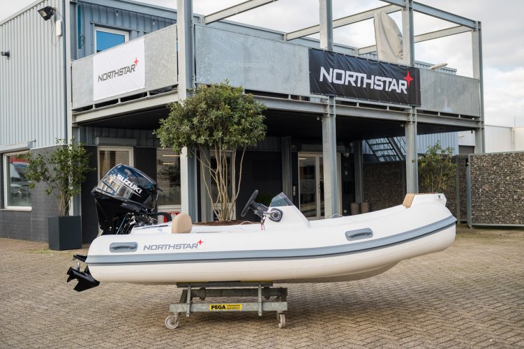 foto: 12 Northstar Axis 3.4