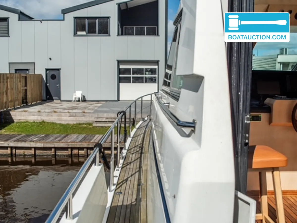 foto: 90 De Vries Lentsch 14.80 pilothouse