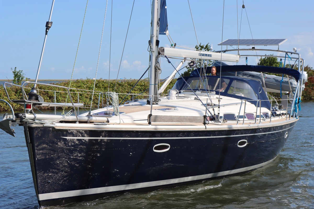 hoofdfoto: 1 Bavaria 43 Cruiser