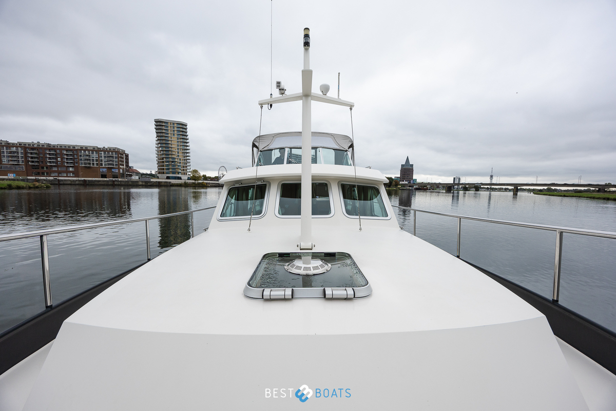 foto: 37 Linssen Grand Sturdy 34.9 AC