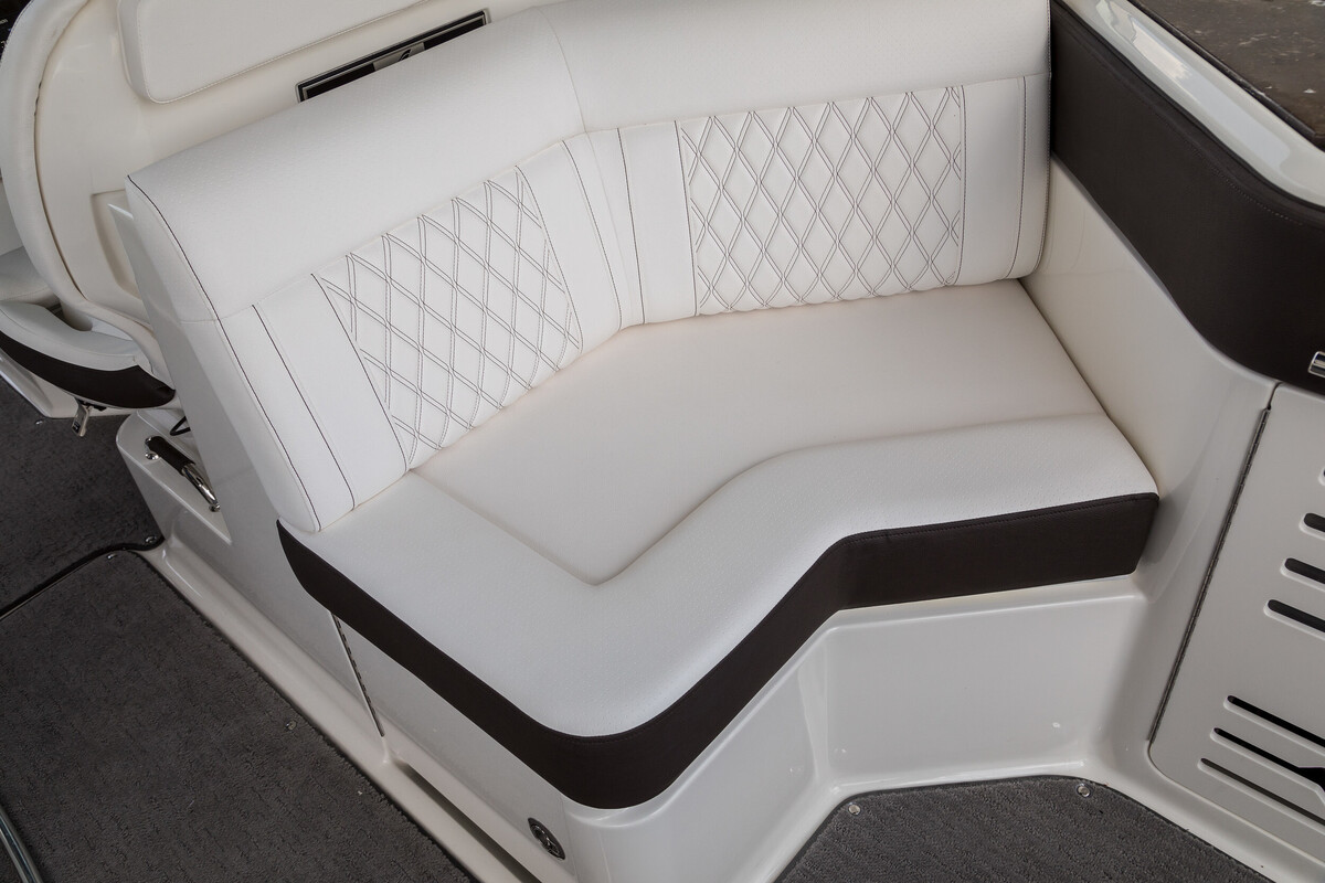 foto: 13 Sea Ray SLX 310