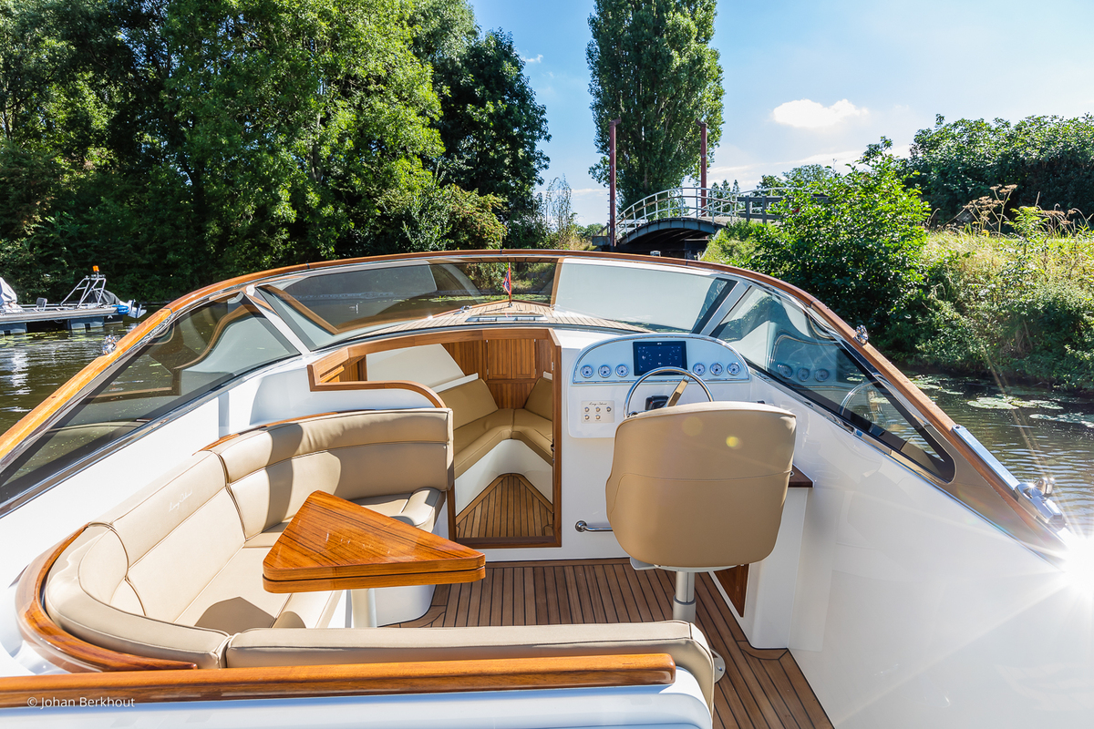 foto: 17 Long Island 29 Runabout