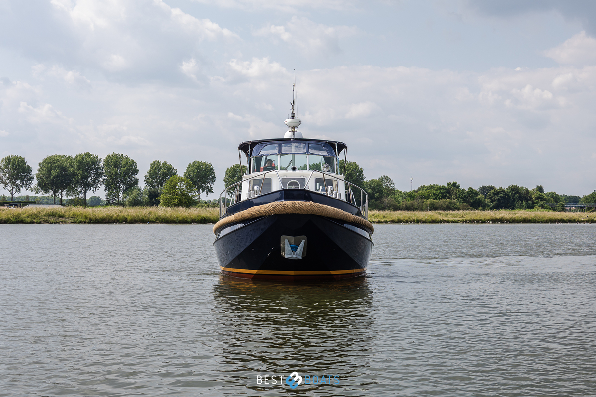 foto: 33 Linssen  Classic Sturdy 400 AC
