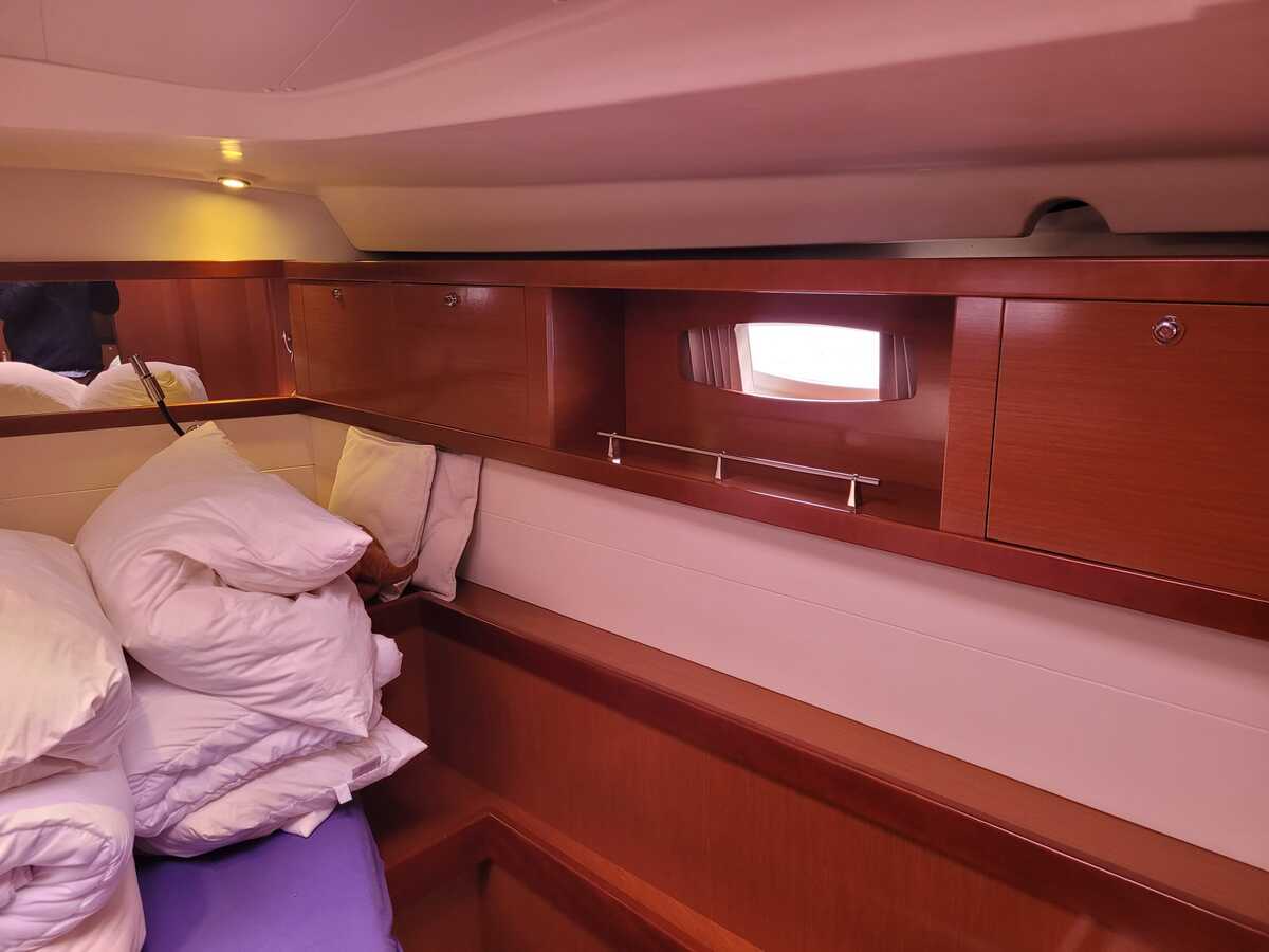 foto: 34 Beneteau Oceanis 54
