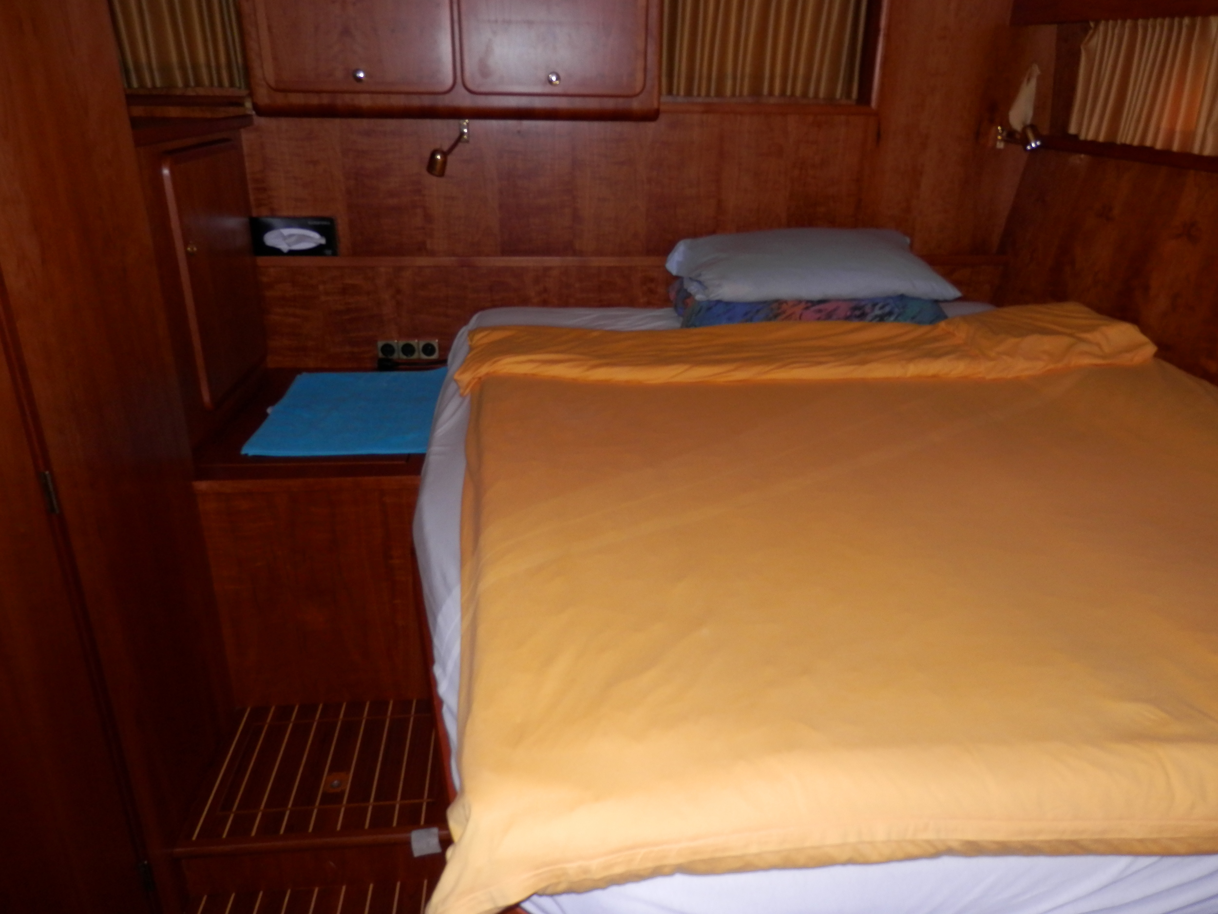 foto: 32 Linssen 380 Dutch Sturdy AC Twin