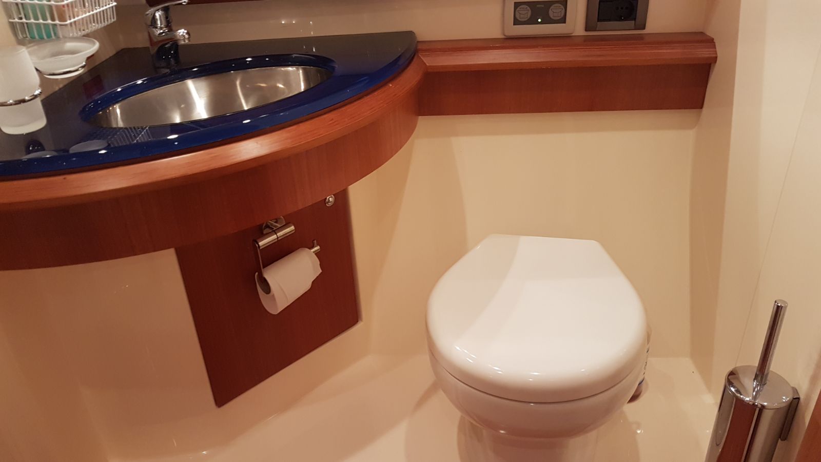 foto: 25 Azimut 50 fly