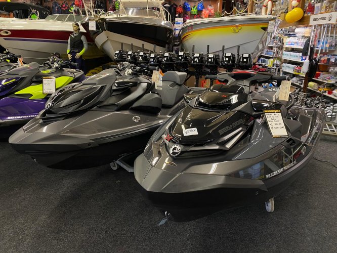 foto: 19 Sea-Doo RXP X-rs 300 W/audio