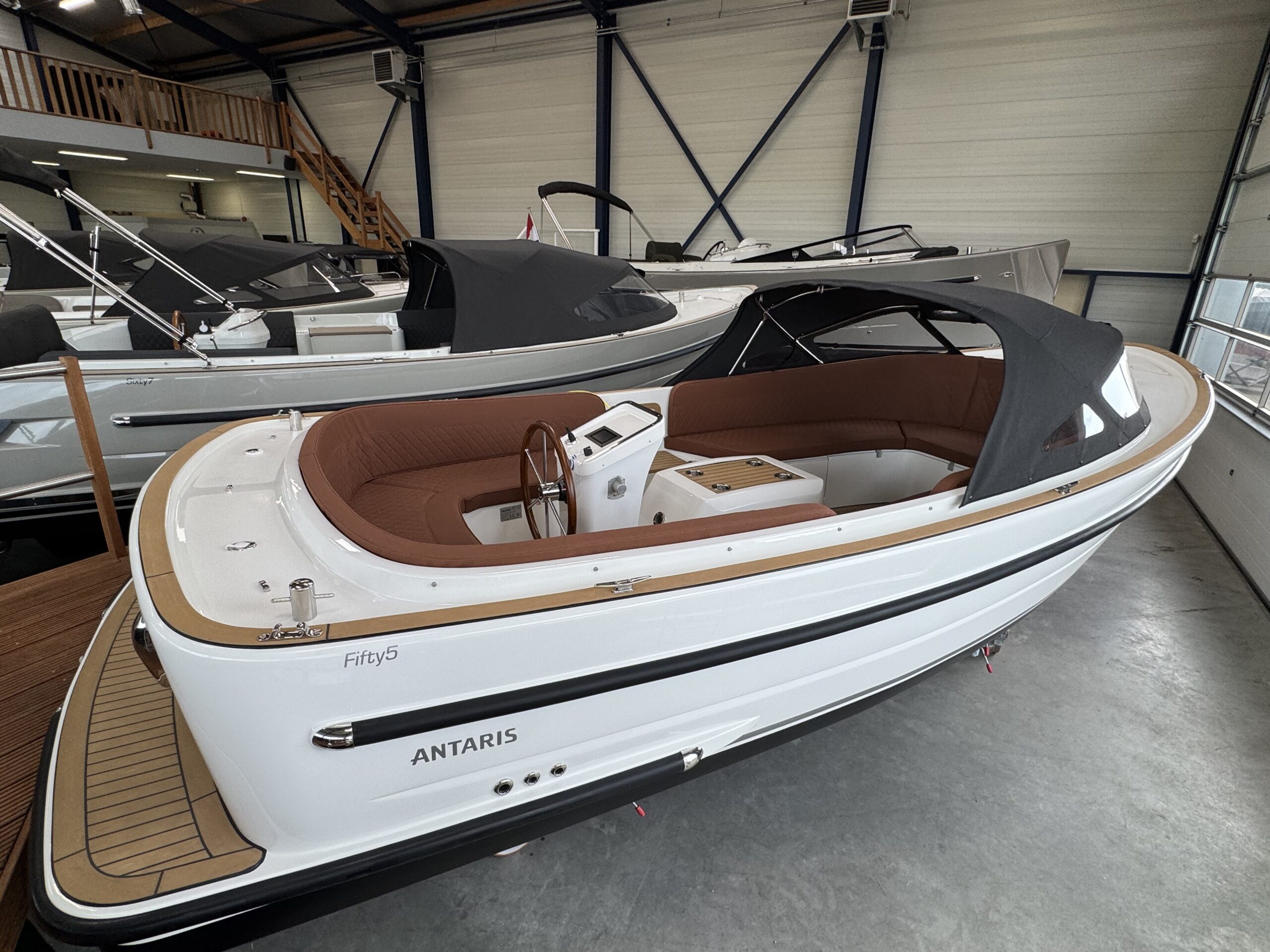 foto: 4 Antaris Fifty5 Elektro