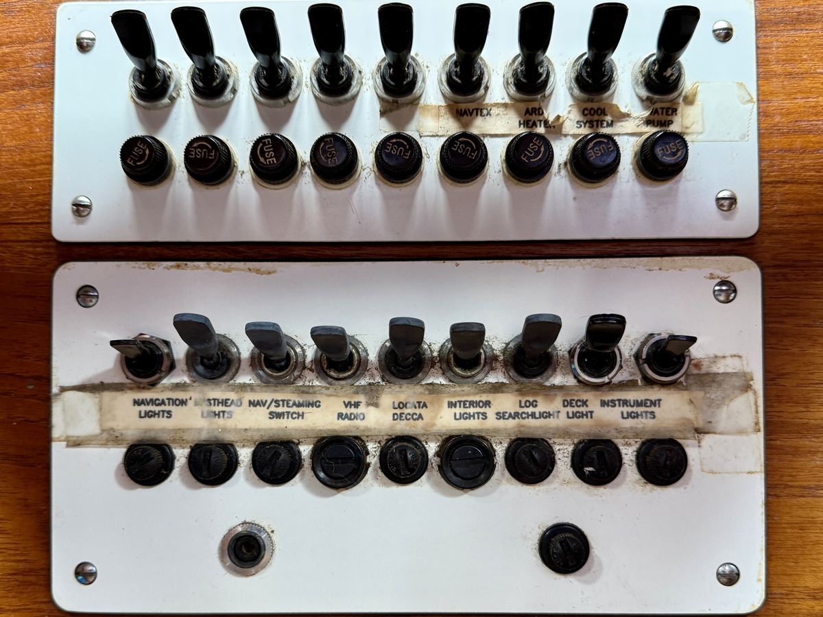 foto: 99 Tradewind 33