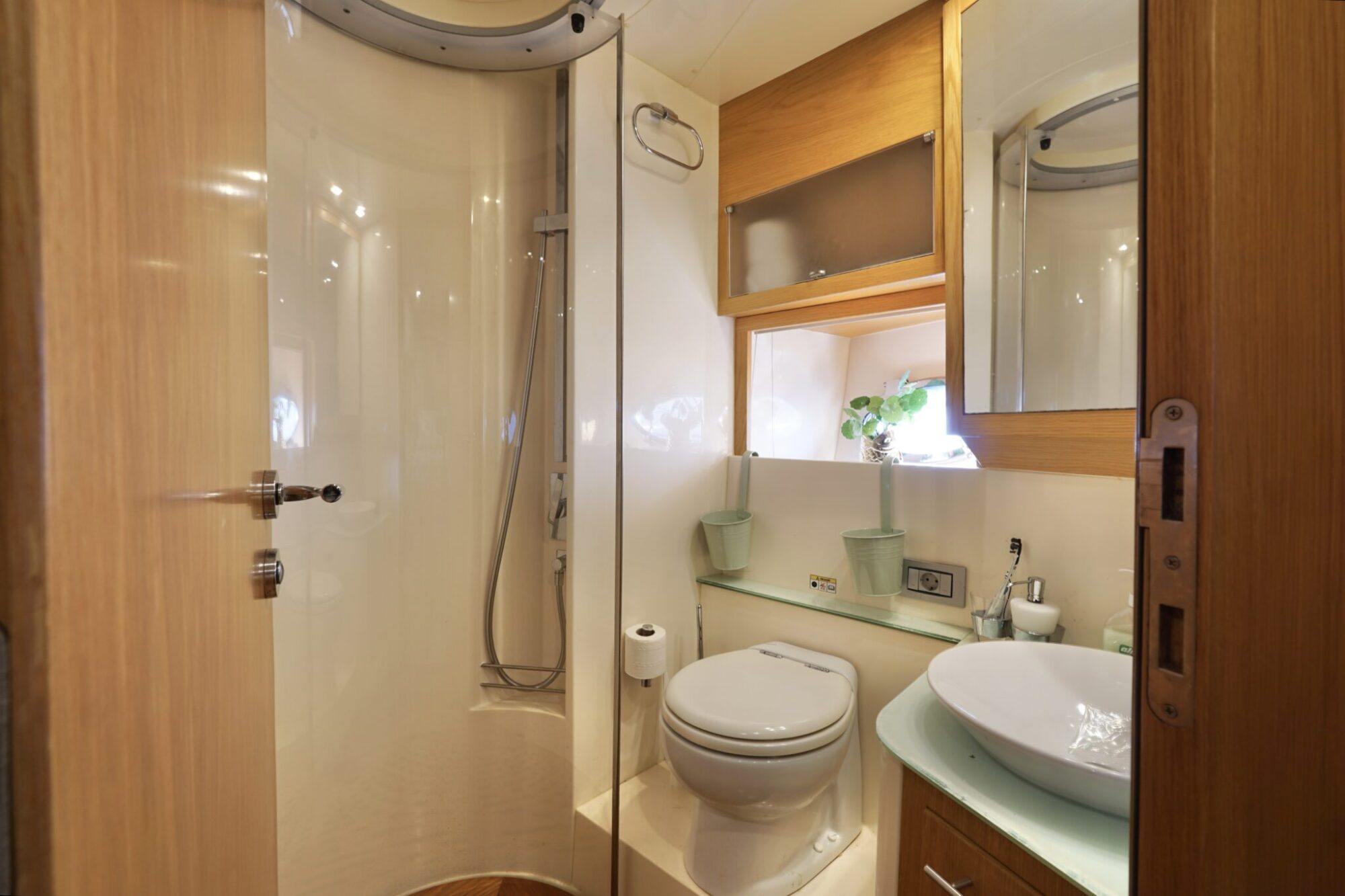 foto: 77 Rodman Rodman 44 Muse IPS