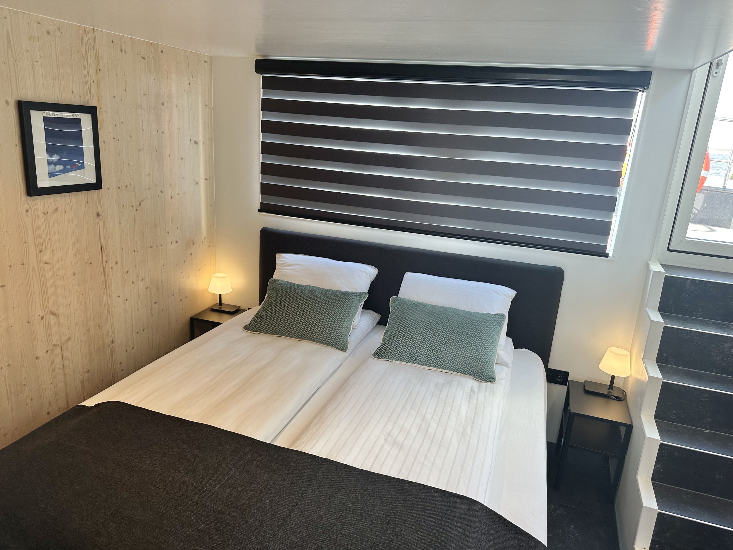 foto: 46 HOMESHIP VaarLoft Volledig Elektrische Houseboat