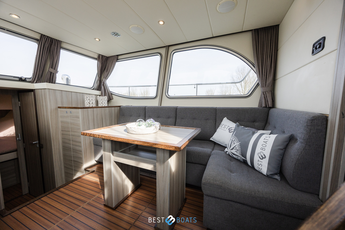 foto: 38 Jetten 37 AC-RS