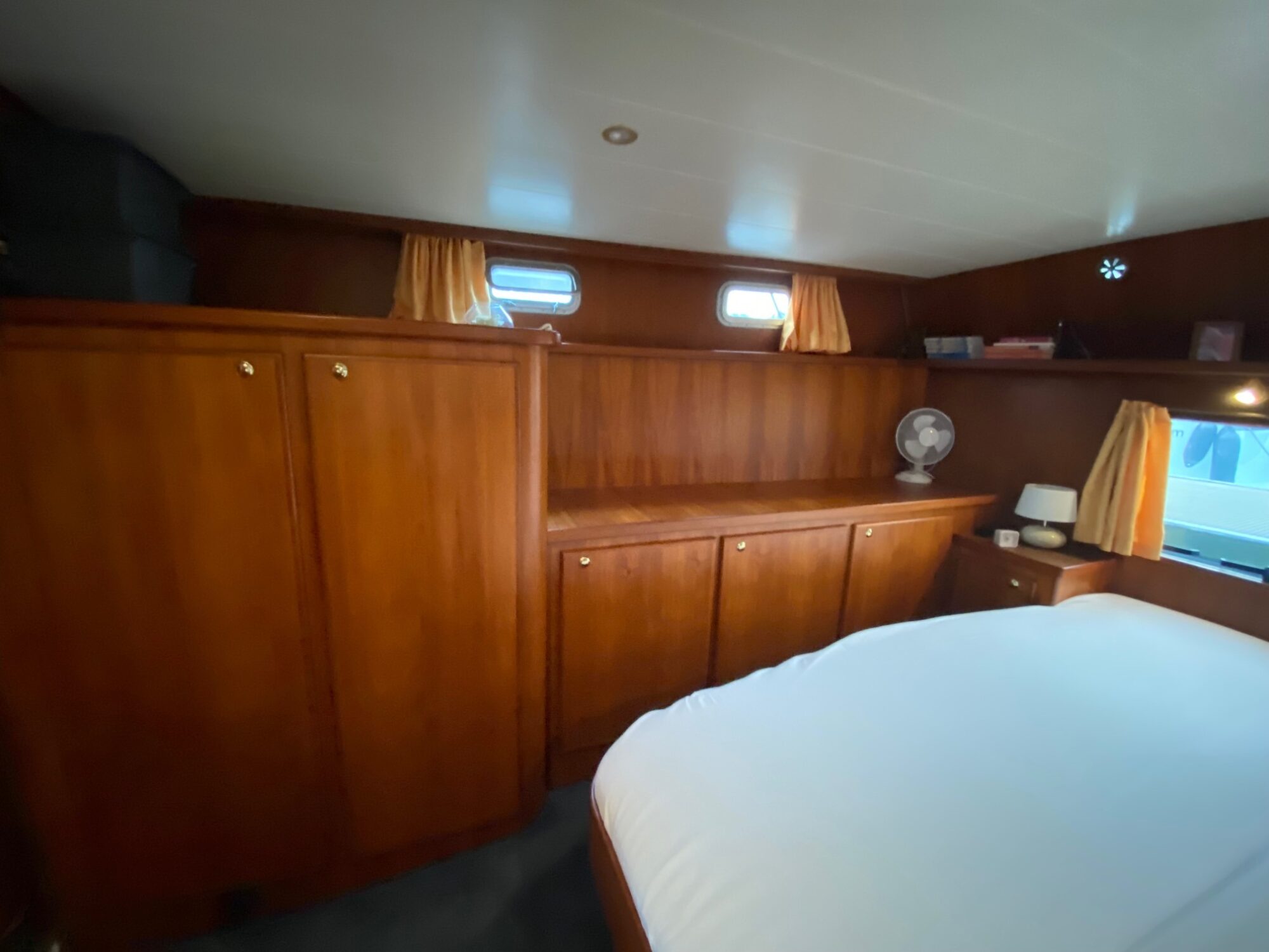 foto: 63 Privateer Privateer 40 XL Cabrio