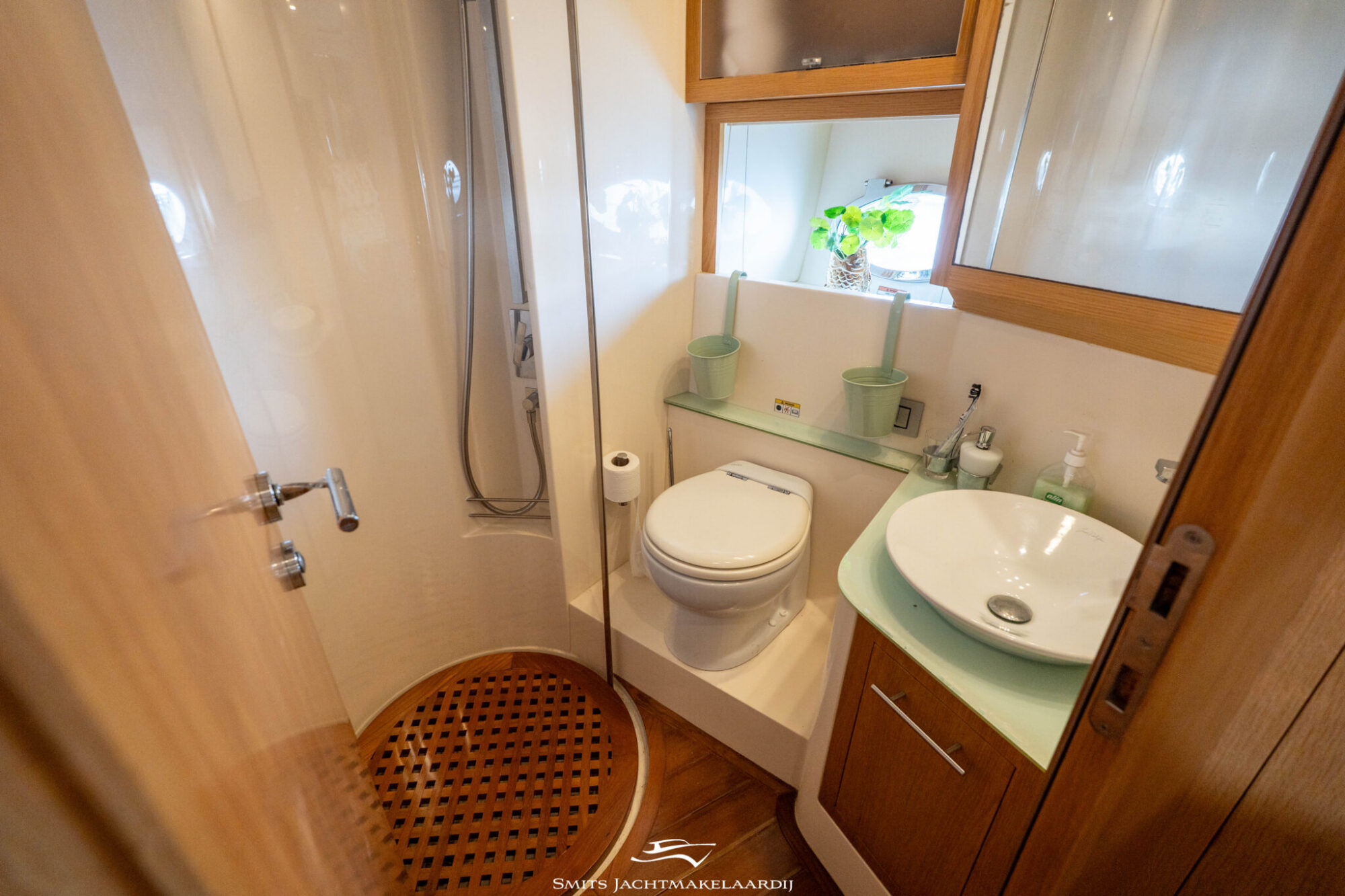 foto: 126 Rodman Rodman 44 Muse IPS