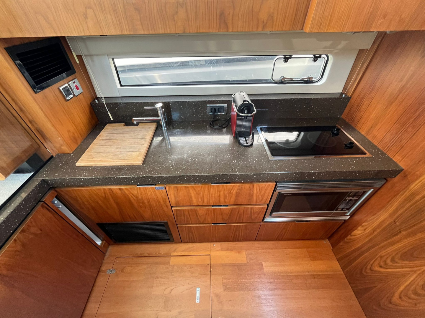 foto: 22 Fairline Squadron 42