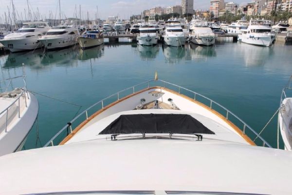 foto: 40 Azimut Solar 74