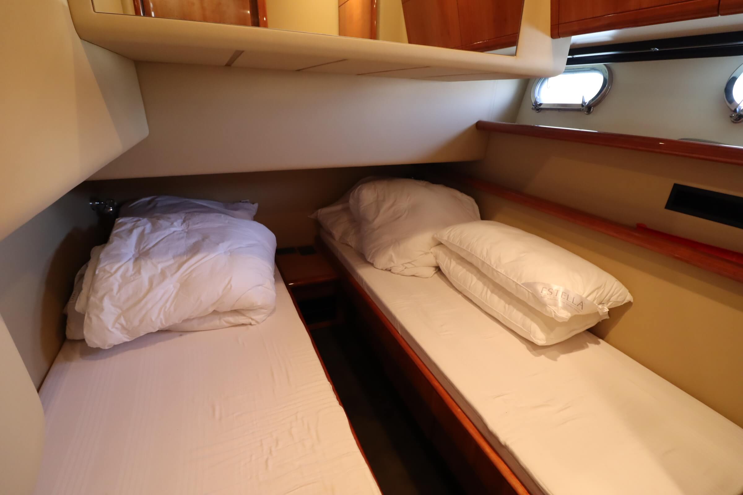 foto: 24 Ferretti Yachts 530