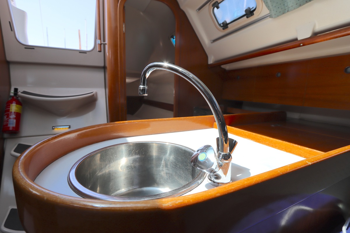 foto: 65 Beneteau Oceanis 300
