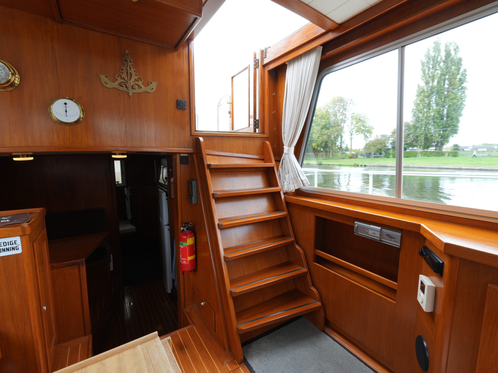 foto: 50 Macheta Macheta 1200 Classic