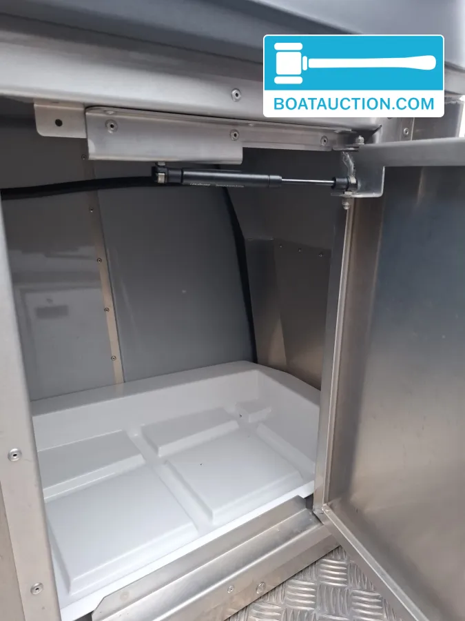 foto: 24 Buster Magnum