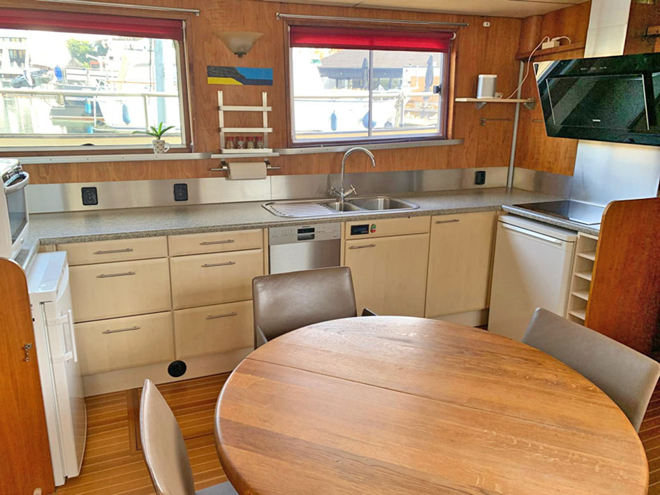 foto: 55 Luxe Motor 18.30