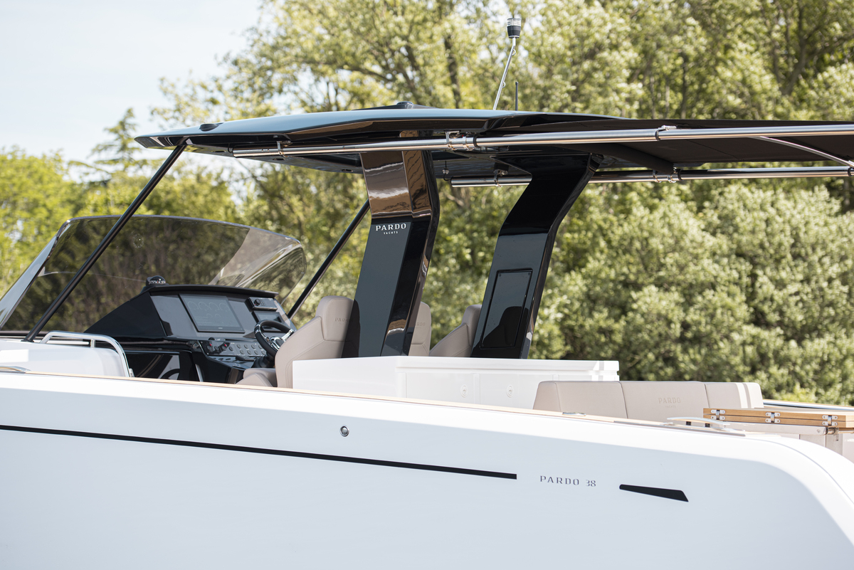 foto: 37 PARDO YACHTS 38  