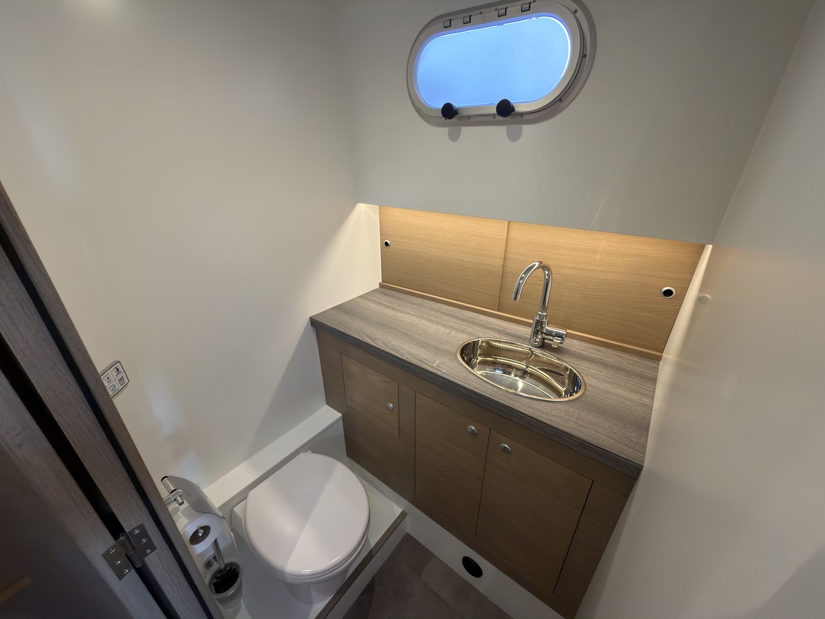 foto: 22 Vedette 37 cabin comfort line