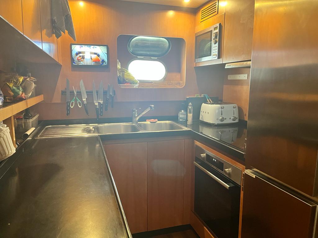 foto: 13 Beneteau Swift Trawler 42