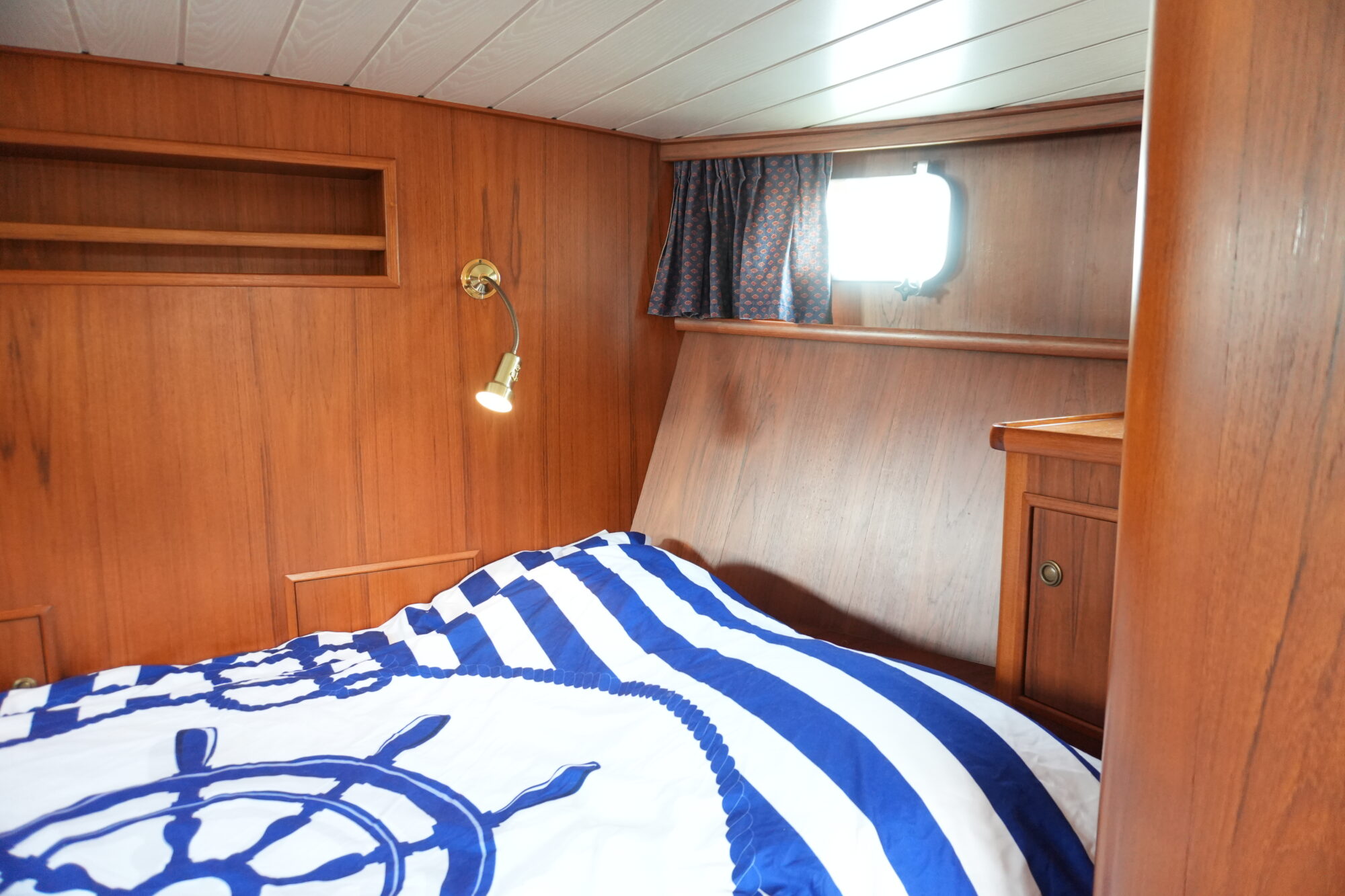 foto: 76 Monty Bank Monty Bank Kotter 41 AK Cabrio