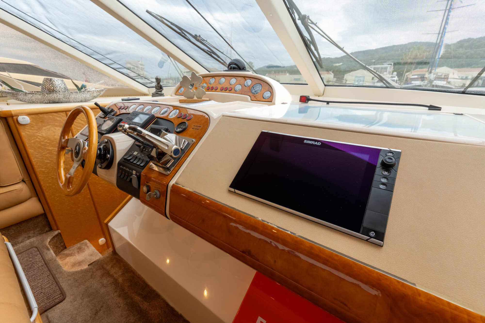 foto: 113 Fairline Fairline Squadron 62/65