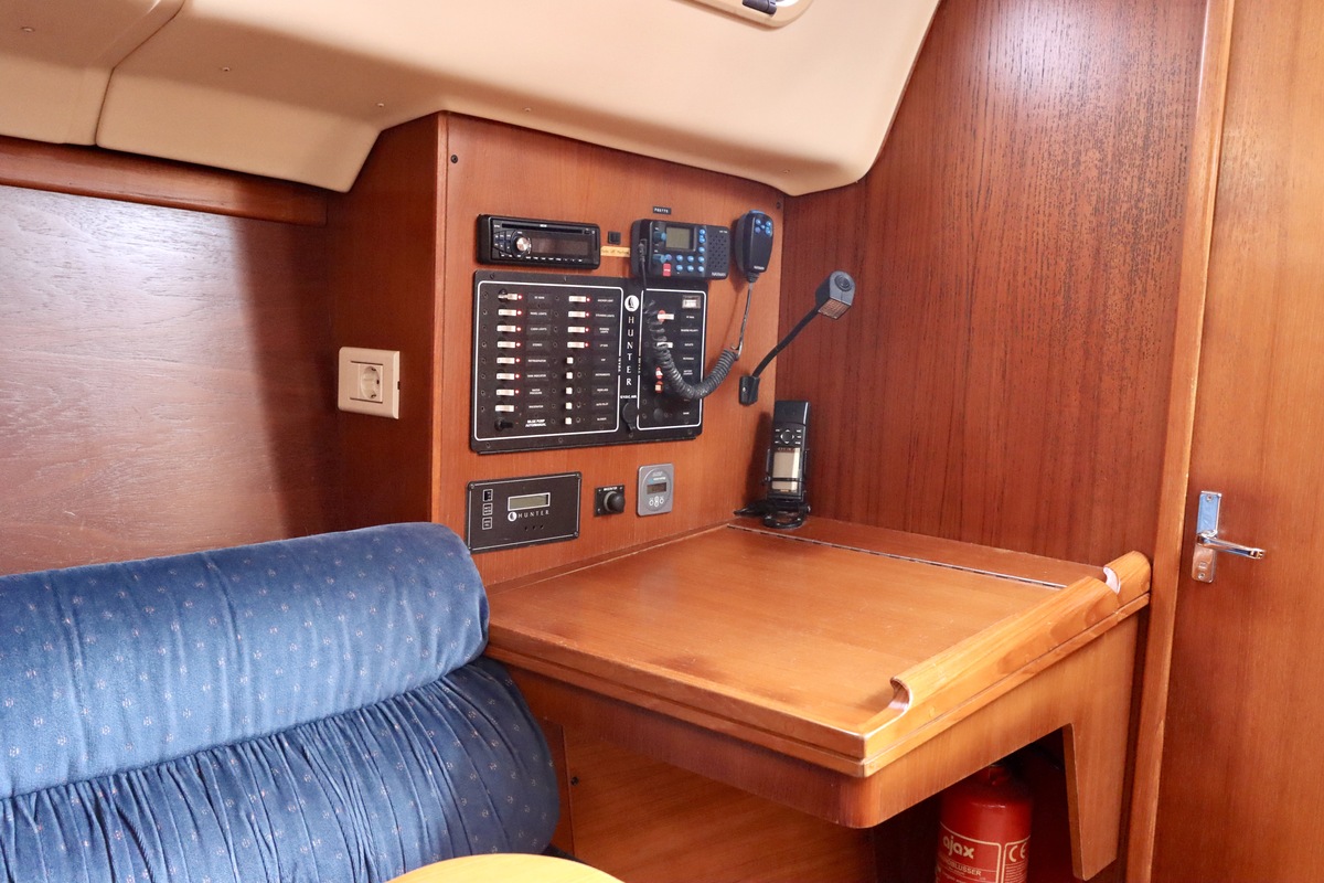 foto: 34 Hunter 306