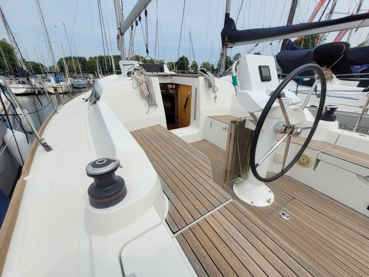 foto: 32 Jeanneau Sun Odyssey 319