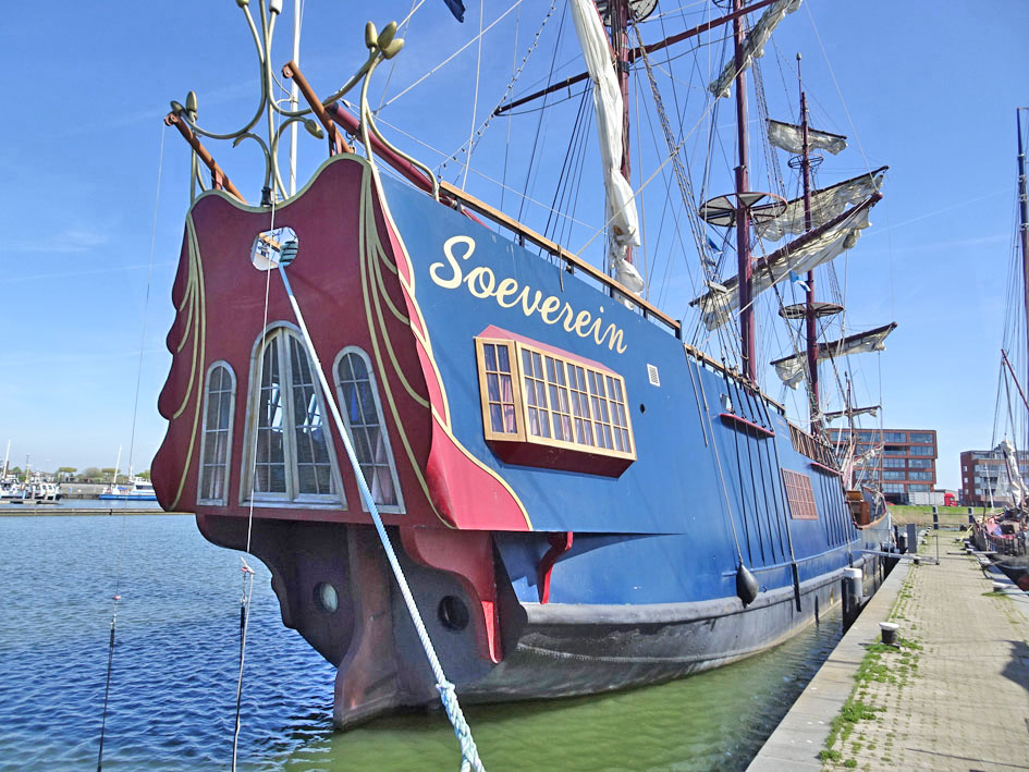 foto: 64 3 mast Charterschip / Evenementenboot 44 nachtgasten, 150 daggasten