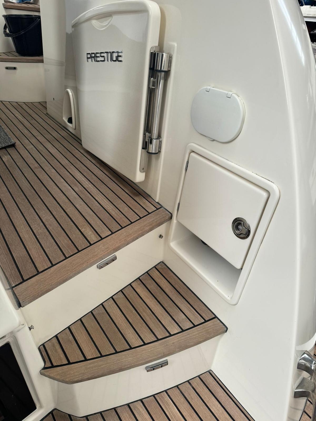 foto: 30 Prestige 500 Fly