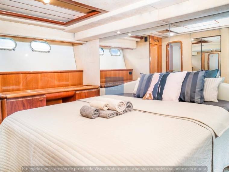 foto: 29 Ferretti 210 Fly