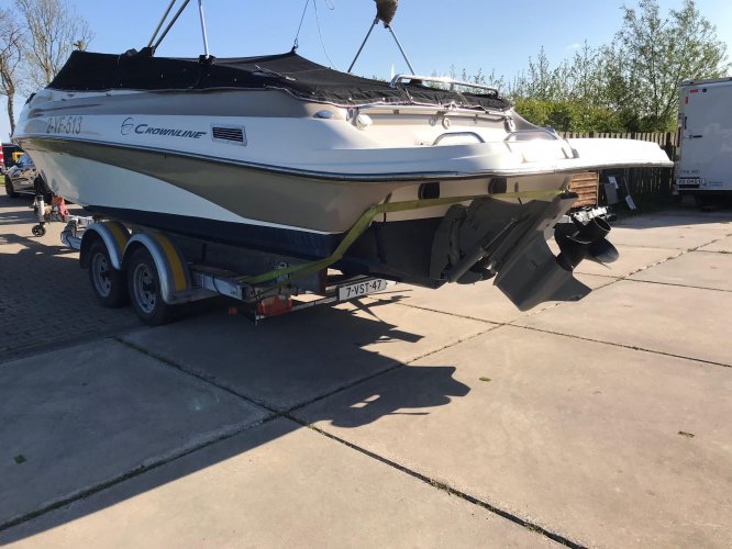 foto: 9 Crownline 266 BR