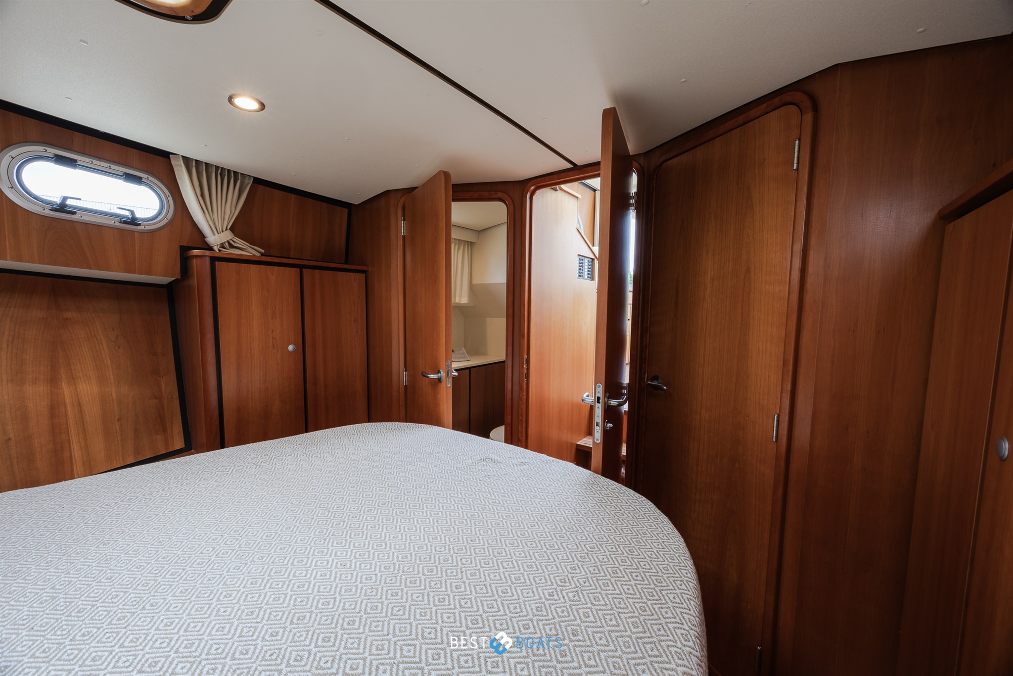 foto: 31 Linssen Grand Sturdy 25.9 SCF