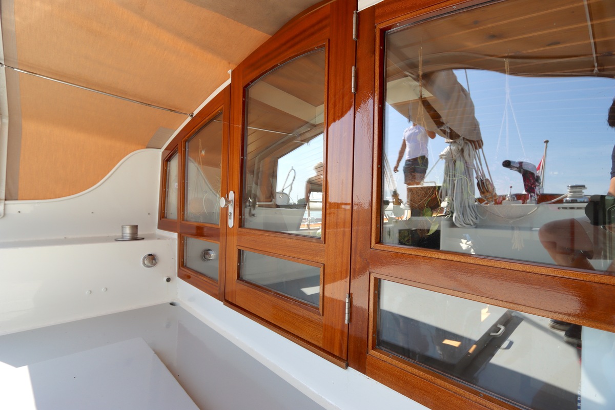 foto: 32 Tjalk Woonboot 